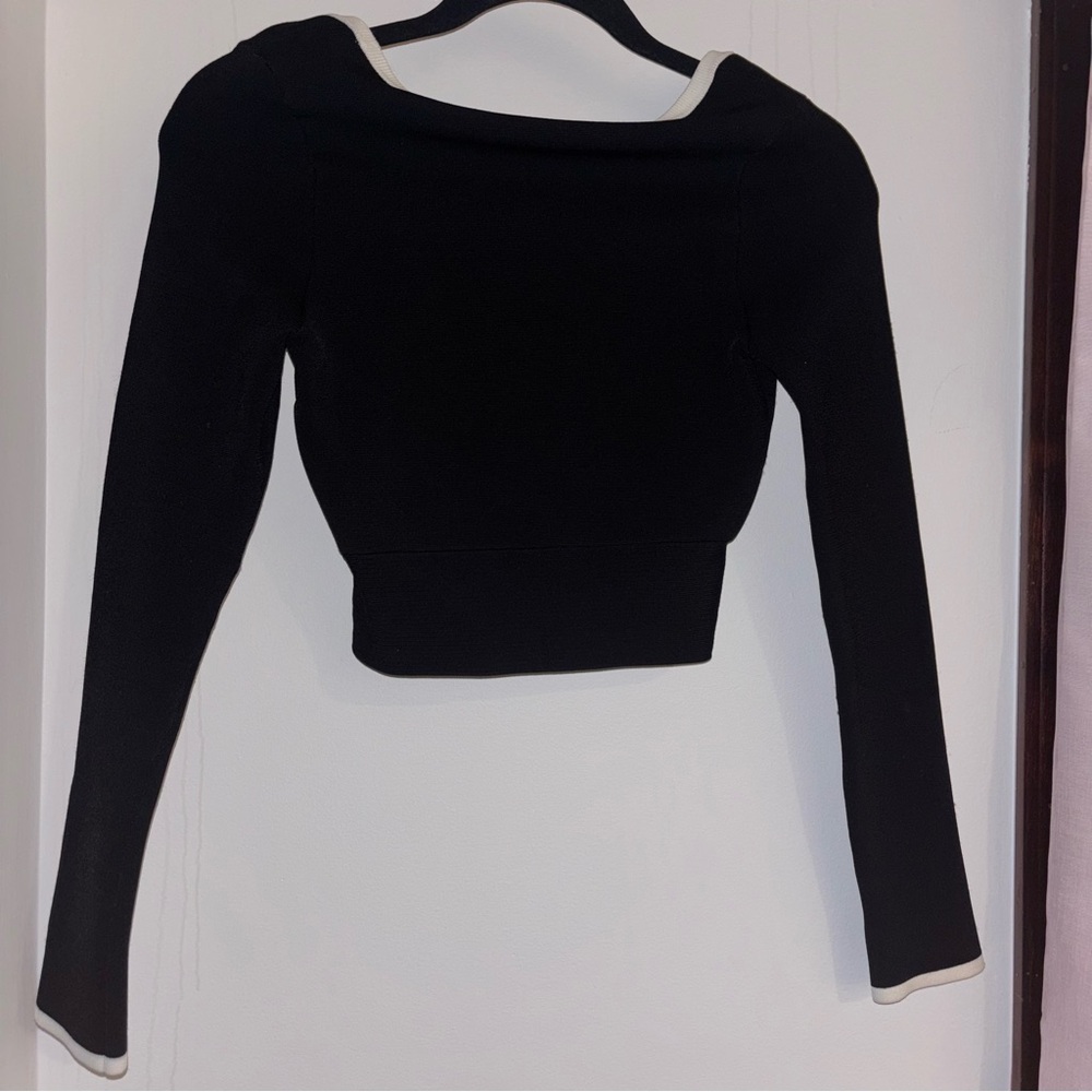 Express Top - Picture 3 of 6